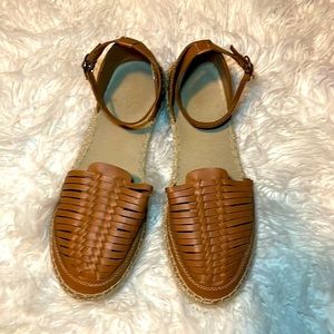 Old Navy Tan Sandals/Espadrille- Size 7